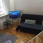 Unique Apartment Near Charles Bridge